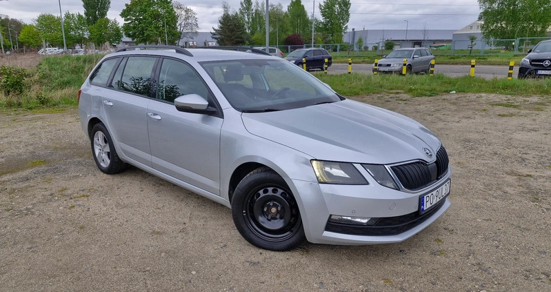 Skoda Octavia cena 39360 przebieg: 208000, rok produkcji 2018 z Góra małe 121